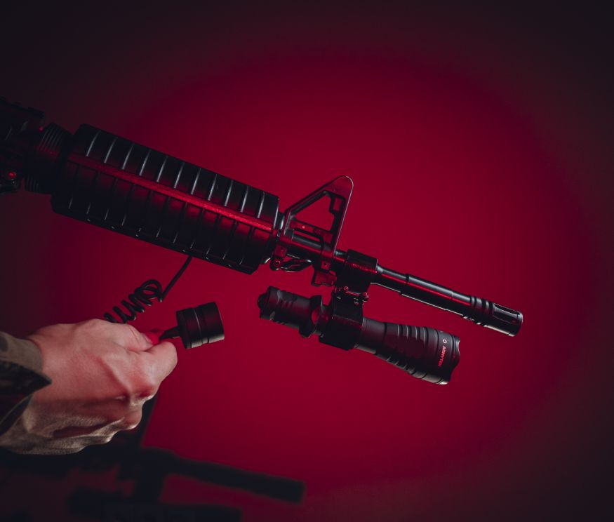 Armytek Predator Pro Magnet USB (теплый свет)